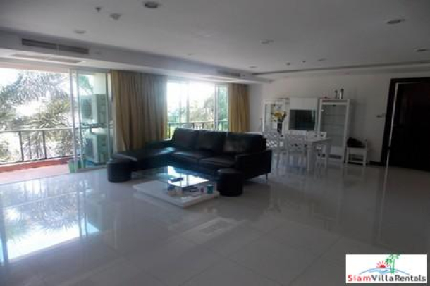 2 Bedrooms For Rent in Central Pattaya-8