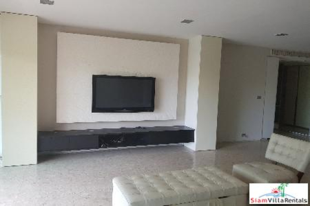 Ficus Lane Condo | Extra Large Two Bedroom with Pool Views in Phra Khanong-8