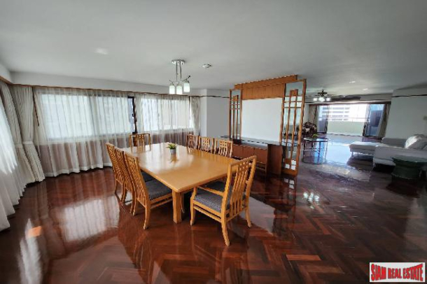 Large and Comfortable Two Bedroom for Rent in Khlong Toei-18