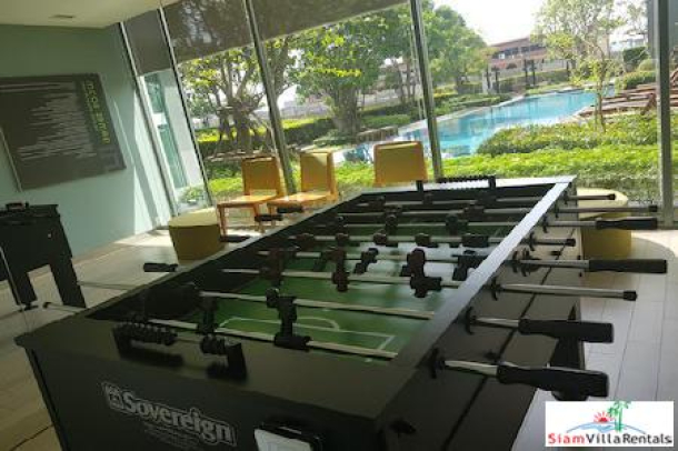 Ideo Mobi Sukhumvit 81 | Two Bedroom Loft Duplex with Private Pool Views for Rent in On Nut-17