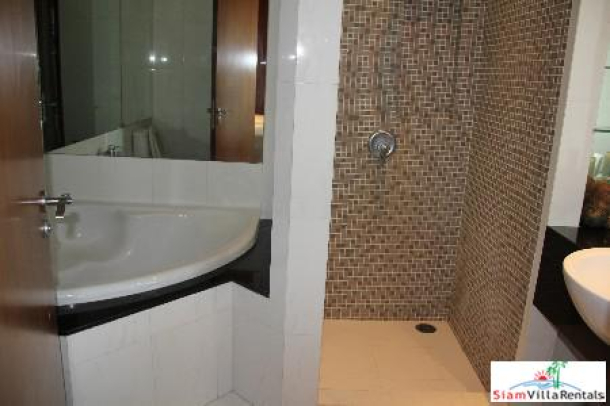 Royal Residence Park | Conveniently Located Four Bedroom Condo for Rent in Lumphini-10