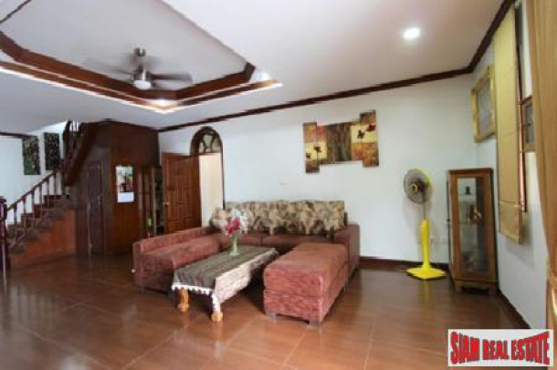 Unique Traditional Thai Style Home in an Exclusive Estate on Tri Trang Headlands, Patong-10