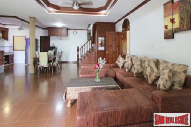 Unique Traditional Thai Style Home in an Exclusive Estate on Tri Trang Headlands, Patong-12