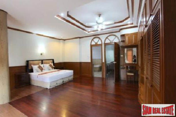 Unique Traditional Thai Style Home in an Exclusive Estate on Tri Trang Headlands, Patong-17