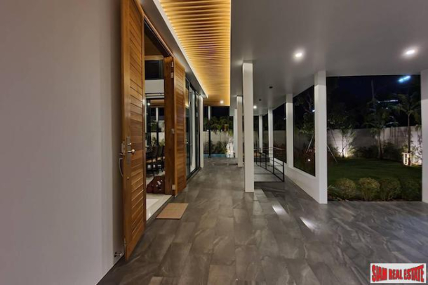 New Luxury Gallery Loft Development in Nai Harn, Phuket-9