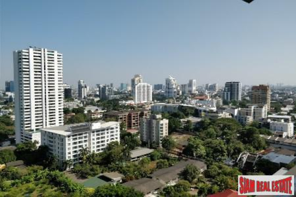 Le Premier II Condo Sukhumvit 59 | Large Two Storey Duplex with Fantastic Views of the City in Thong Lo-17