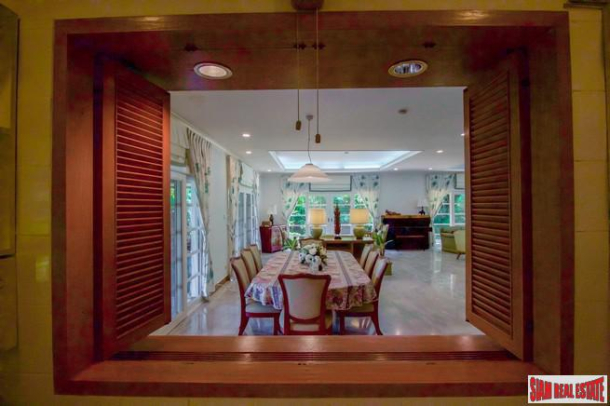 Shanti Sadan | Extra Large Three Bedroom + 1 Study room  Condo for Rent in Thong Lo-27