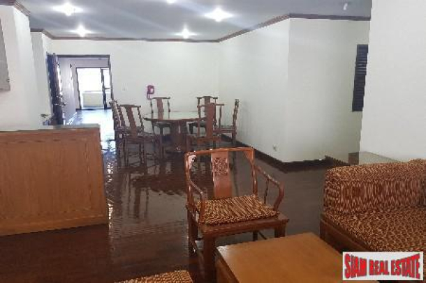 Le Premier Condo Sukhumvit 59 | Two Bedroom, Three Bath Condominiums for Sale in Prestigious Thong Lo-9