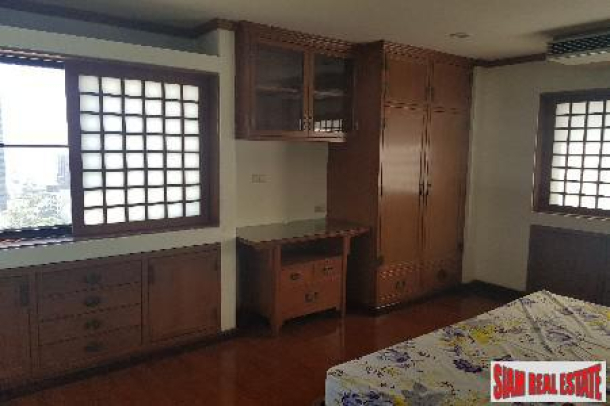Le Premier Condo Sukhumvit 59 | Furnished Two Bedroom, Three Bath Condo for Rent in Popular Thong Lo-4