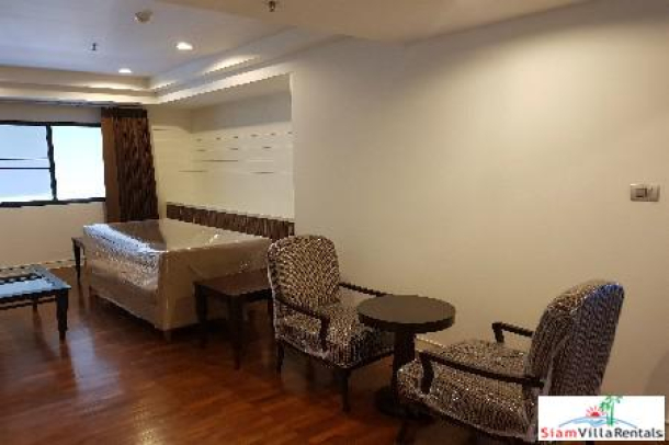 Shanti Sadan | Extra Large Three Bedroom + 1 Study room  Condo for Rent in Thong Lo-2