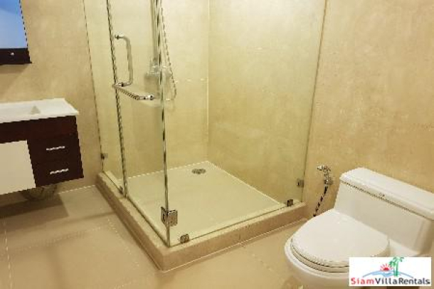 Shanti Sadan | Extra Large Three Bedroom + 1 Study room  Condo for Rent in Thong Lo-4