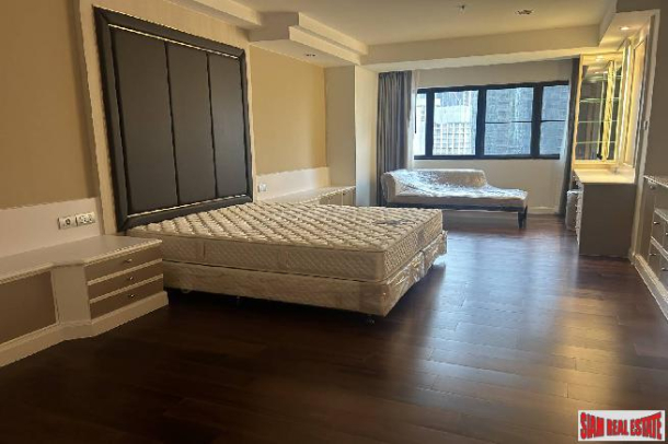 Shanti Sadan | Luxurious and Spacious Three Bedroom+ Study room Apartment for Rent in Thong Lo-3
