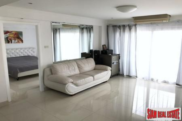 Big Discount Perfect Location- 1 Bedroom 73 Sq.M. For Sale in North Pattaya in Prime Location-12