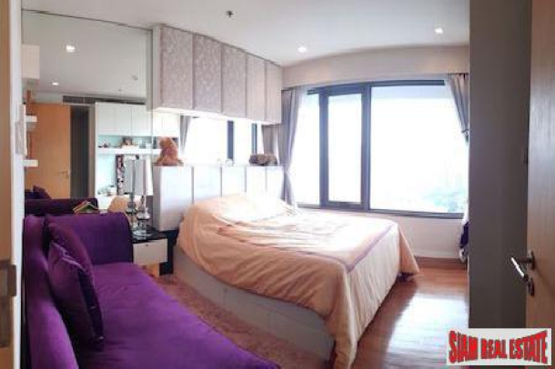Amanta Lumpini | Two Bedroom Condo with Amazing 37 Floor City and Park Views-8