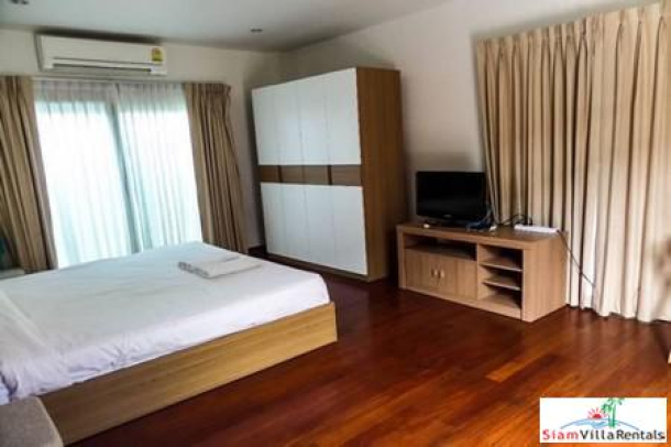 Modern Three-Bedroom Beachfront House in Banglamung Pattaya-18