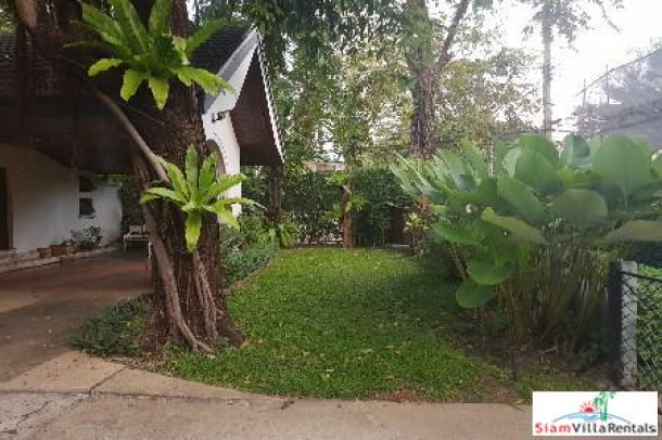 Single Family House with Private Pool in the Heart of the City, Phormphong BTS, Bangkok-8