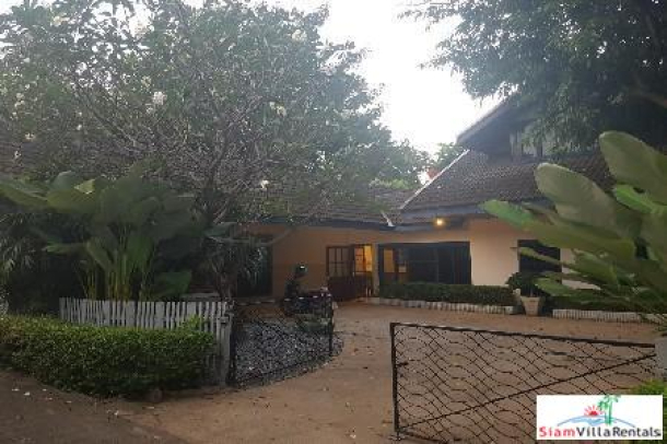 Single Family House with Private Pool in the Heart of the City, Phormphong BTS, Bangkok-10