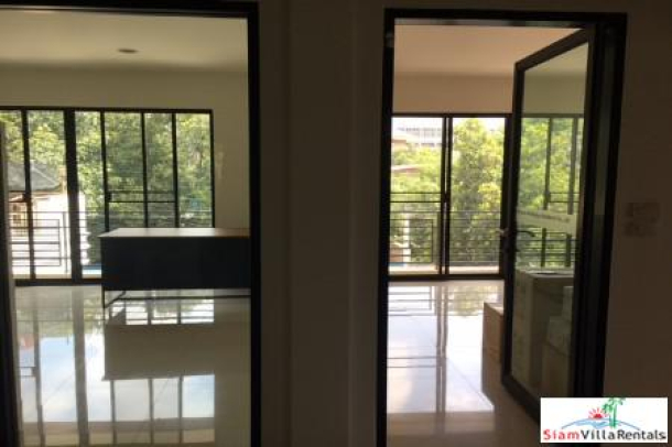 Three Storey Home Office for Rent in Lat Phrao-2