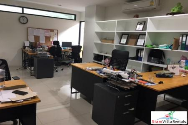 Three Storey Home Office for Rent in Lat Phrao-8