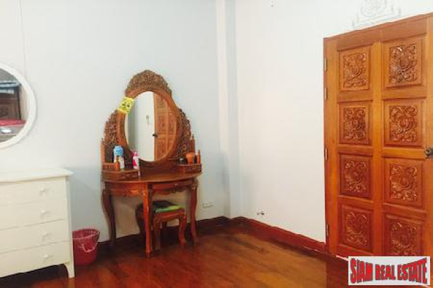 Five Bedroom Home Beautifully Decorated with Thai Style Wood in Tha Sala, Chiang Mai-12