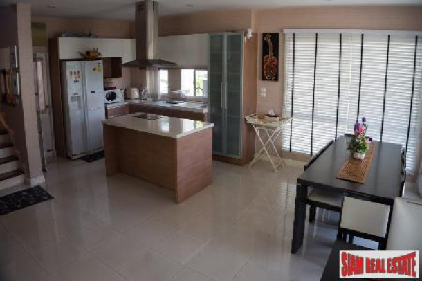 Modern and Spacious Five Bedroom Home in Suthep, Chiang Mai-6