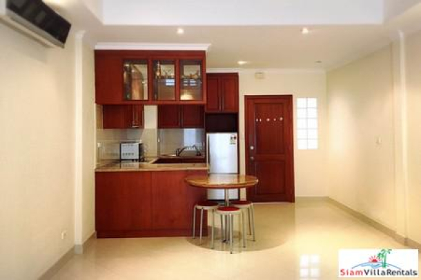 Large 1 Bedroom (81 Square Meters) Apartment In A Great Location - Jomtien-6
