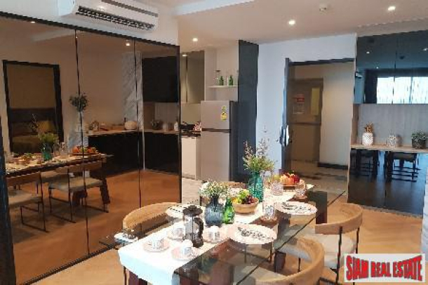 Sky Walk Condo | Large Two Bedroom on 21st Floor at Phra Khanong-18