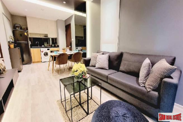 Sky Walk Condo | Large Two Bedroom on 21st Floor at Phra Khanong-9