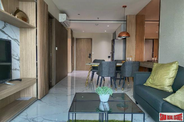 Sky Walk Condo | Elegant Two Bedroom  for Rent in Phra Khanong.-10
