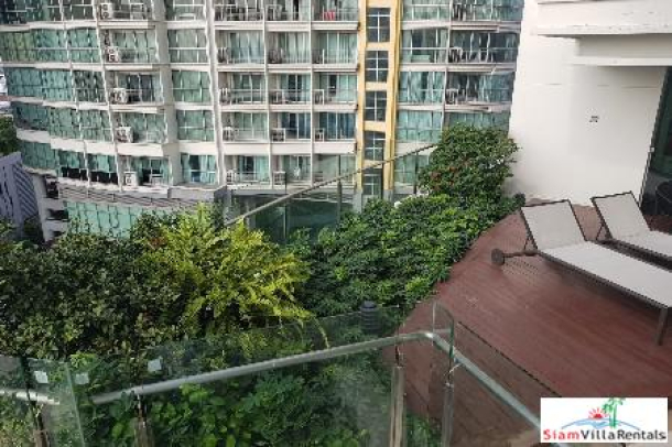 Sky Walk Condo | Centrally located One Bedroom Condo on the 6th Floor in Phra Khanong-8