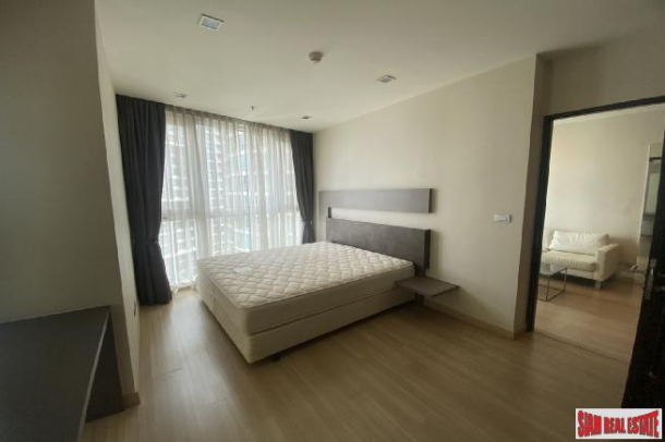 Sky Walk Condo | City Views from this One Bedroom + Study Room in Phra Khanong-6