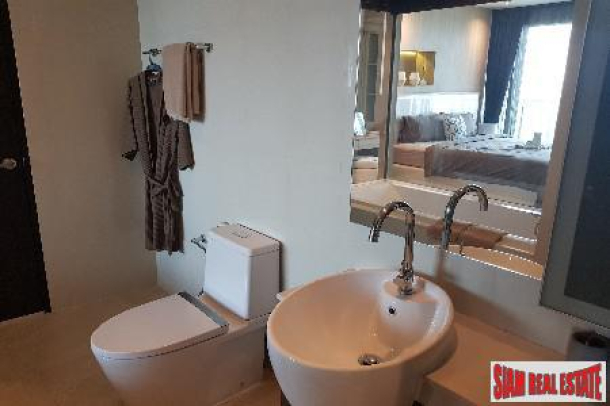 Sky Walk Condo | Beautifully Decorated Two Bedroom with City Views in Phra Khanong-6