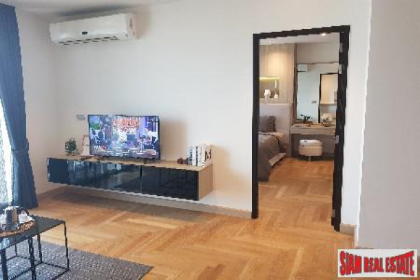 Sky Walk Condo | Beautifully Decorated Two Bedroom with City Views in Phra Khanong-9