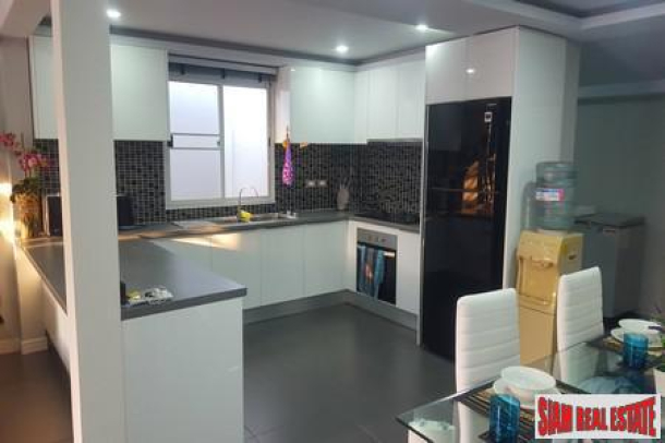 Hot Sale! House with Private Pool in South Pattaya Close to City Center-7