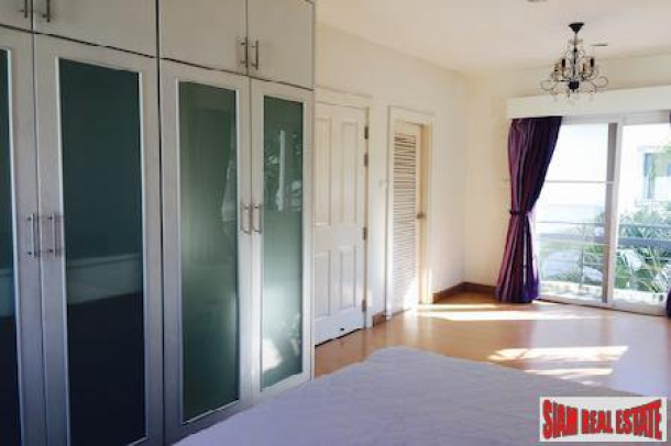 Cozy Two Bedroom House for Sale Near Chiang Mai University-15