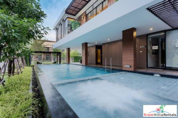 Ultra Contemporary 3.5 Storey Townhouse for Rent in Phahon Yothin, Bangkok-2