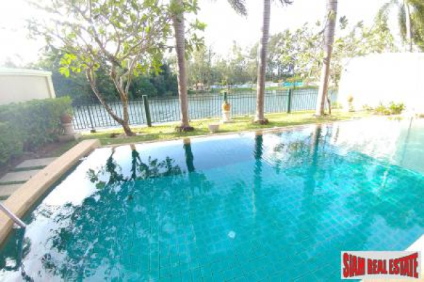 Very Spacious Pool Villa within a Secure Gated Community in Laguna, Phuket-7