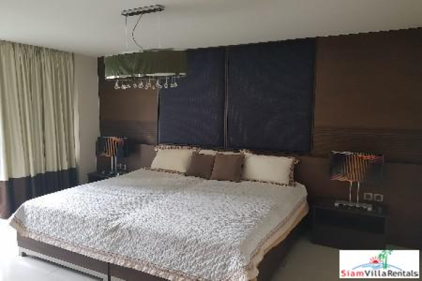 Resort In Town 2 | Spacious and Elegant Five Bedroom in Asoke Bangkok-15