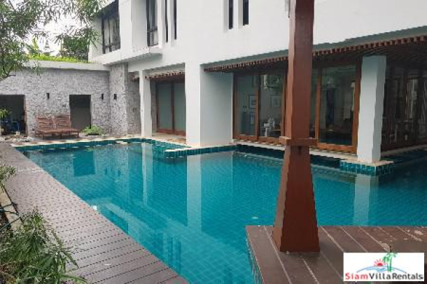 Resort In Town 2 | Spacious and Elegant Five Bedroom in Asoke Bangkok-3