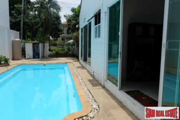 Convenient Two Bedroom with Pool in Chalong, Phuket-1