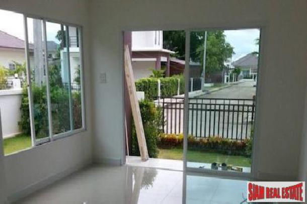 New Cozy Three Bedroom in Pa Pong, Chiang Mai-5