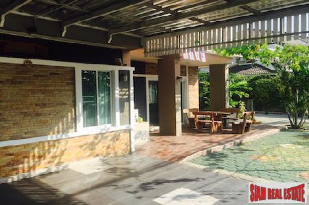 Elegant Three Bedroom Home for Sale in Quiet Development, Chiang Mai-15
