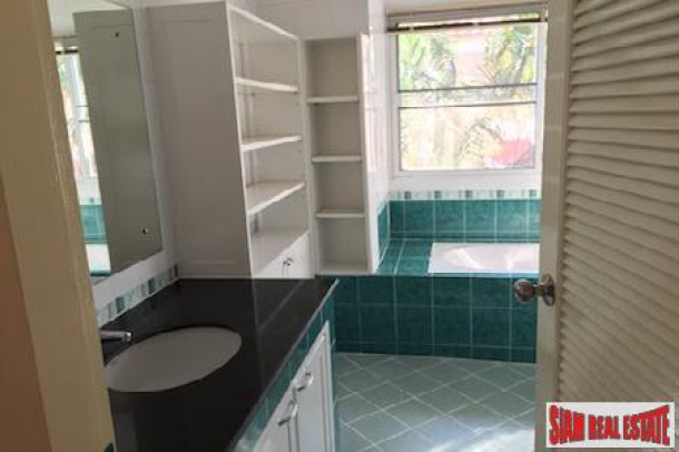 Three Bedroom with Golf Course Location in Hang Dong, Chiang Mai-9