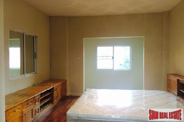 Three Bedroom on Large Lot in Hang Dong, Chiang Mai-11