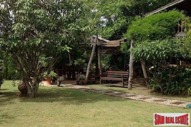 Charming Three Bedroom Near the Airport in Suthep, Chiang Mai-12