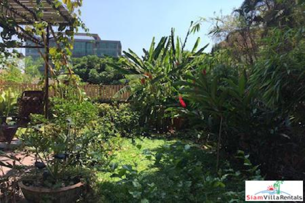 Thai Style House with Large Yard in Suthep, Chiang Mai-2