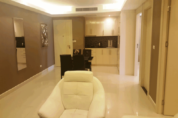 Luxurious Large 2 Bed Condo for Rent On Pratumnak Hills Pattaya Very near Cosy Beach-3