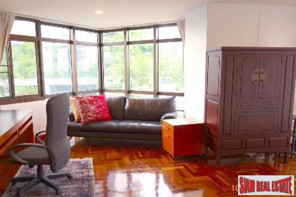 Waterford Park Thonglor | Corner Unit with Three Balconies for Sale in Thonglor, Bangkok-9