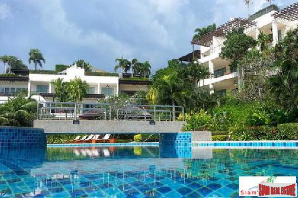 Layan Garden | Luxurious Three Bedroom Condo with Pool Access for Rent-1