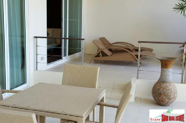 Layan Garden | Luxurious Three Bedroom Condo with Pool Access for Rent-25
